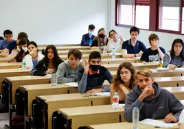 Unos 2.000 estudiantes se presentarán a la EBAU extraordinaria en Castilla y León
