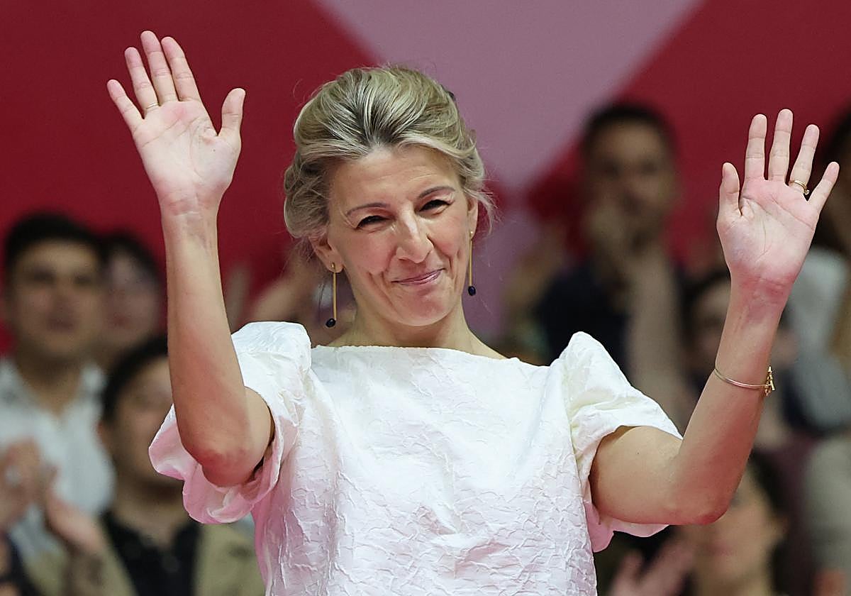 La vicepresidenta segunda, ministra de Trabajo y Economía Social y líder de Sumar, Yolanda Díaz, participa en un acto de precampaña electoral, en el Palacio de Congresos de Toledo, a 2 de julio