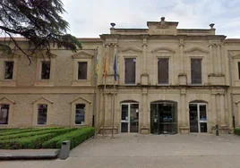 Absuelto un acusado de agredir sexualmente a su hijastra de 15 años en Logroño