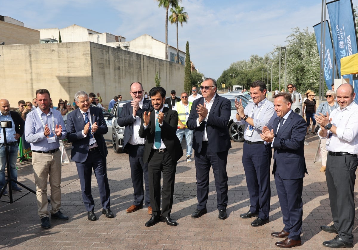 La cúpula de la FIA junto al alcalde de Córdoba y el consejero de Turismo en la Ribera