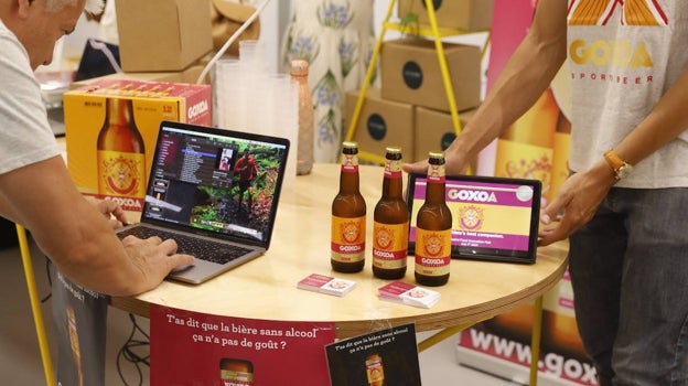 La cerveza de Goxoa Sports Beer, con sales minerales y un 0,3º de graduación alcohólica