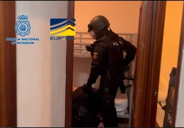 Lanchas rápidas, pilotos sirios y ayuda de españoles: así funcionaba la red de inmigración más importante de Europa