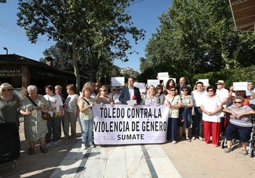 Velázquez, en la concentración contra la violencia de género: «Va a ser la legislatura en la que más se va a trabajar por la igualdad»
