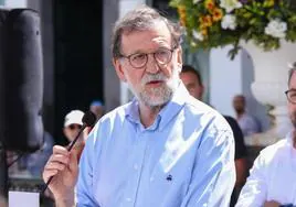 Mariano Rajoy : «Sánchez tiene el síndrome del mal estudiante: no da palo al agua durante el año y pretende recuperar ahora lo que no ha hecho»