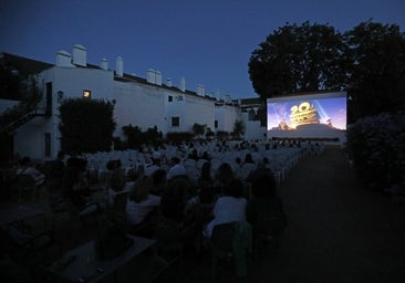 Los cines de verano de Córdoba no abrirán este año ante la incertidumbre por la sucesión de Martín Cañuelo