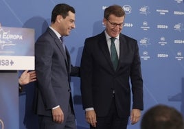 Juanma Moreno pide a Feijóo que acabe la SE-40 y financie el Metro de Sevilla cuando sea presidente del Gobierno