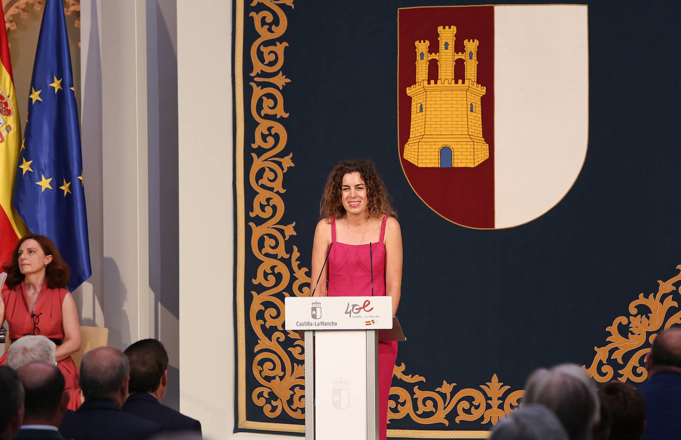 La toma de posesión de Emiliano García-Page como presidente de Castilla-La Mancha, en imágenes