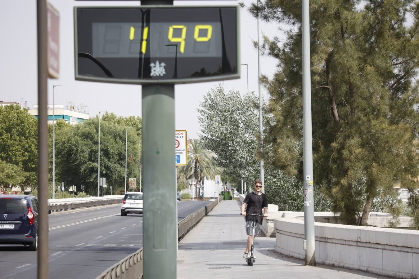 Fotos: Córdoba se abrasa a casi 44 grados a la sombra en la ola de calor