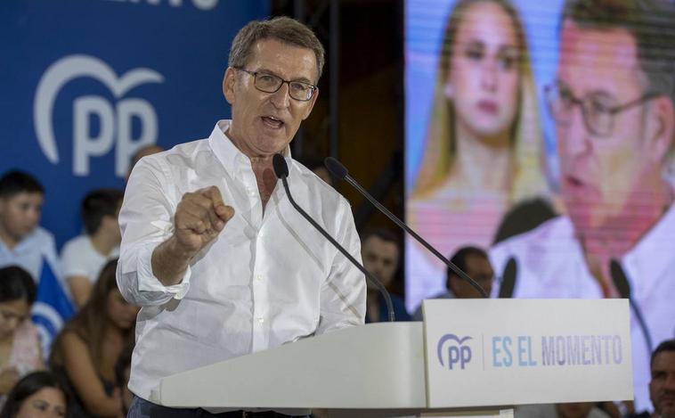 Feijóo: «Le pido a los carteros de España que trabajen mañana, tarde y noche»