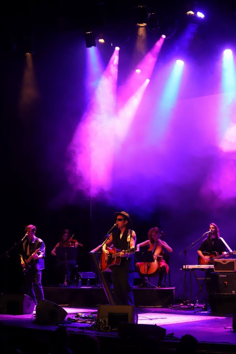 Coti llena el Gran Teatro con sus grandes temas y la fusión en su música