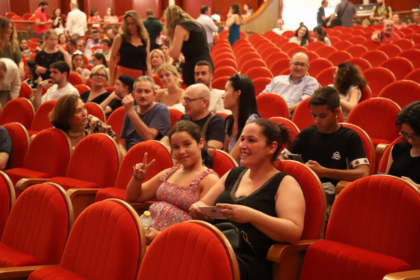Coti llena el Gran Teatro con sus grandes temas y la fusión en su música
