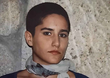 Imagen secundaria 1 - Arriba, Cristina Ortiz, 'La Veneno'. Abajo, Déborah Fernández y el cámara Mario Biondo. Tres de los casos que Tarruella ha investigado como perito judicial