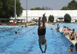 El motivo por el que no puedes pasar el día entero en las piscinas municipales de Madrid