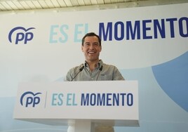 Juanma Moreno echa el resto por Feijóo: «Voy a dar la batalla donde haya un voto, a 40 o 45 grados, para cambiar este país»