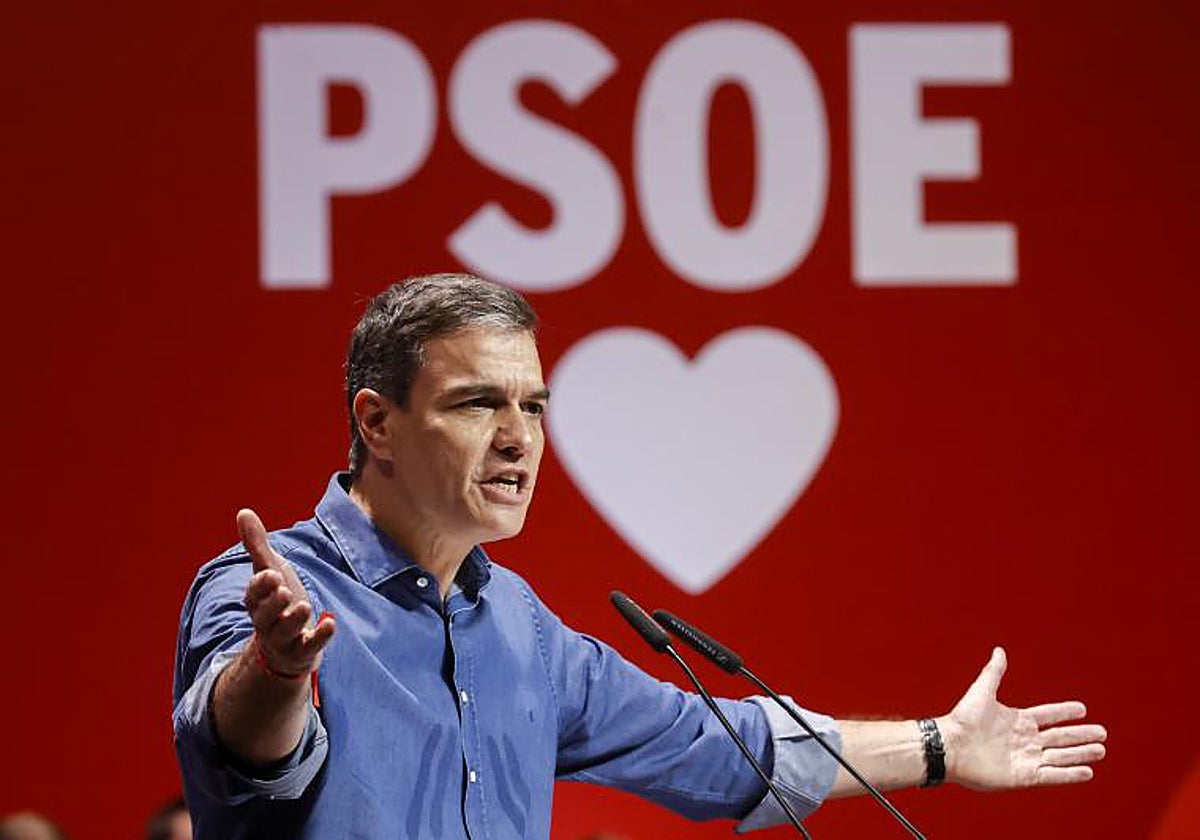 El presidente del Gobierno Pedro Sánchez este sábado durante el mitin que ha organizado el PSOE en la ciudad de Valencia