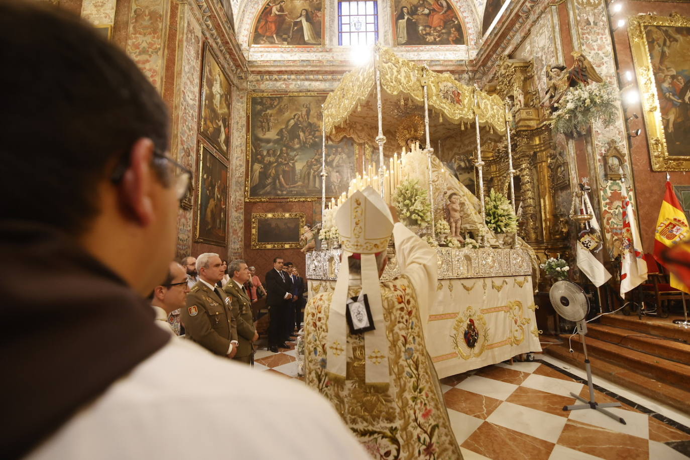 La Virgen del Carmen de San Cayetano de Córdoba siembra la alegría, en imágenes