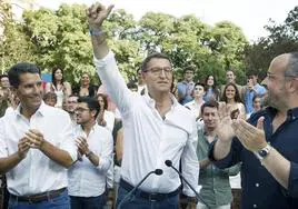 Feijóo reclama un PP de mayorías que no se esconda en Cataluña