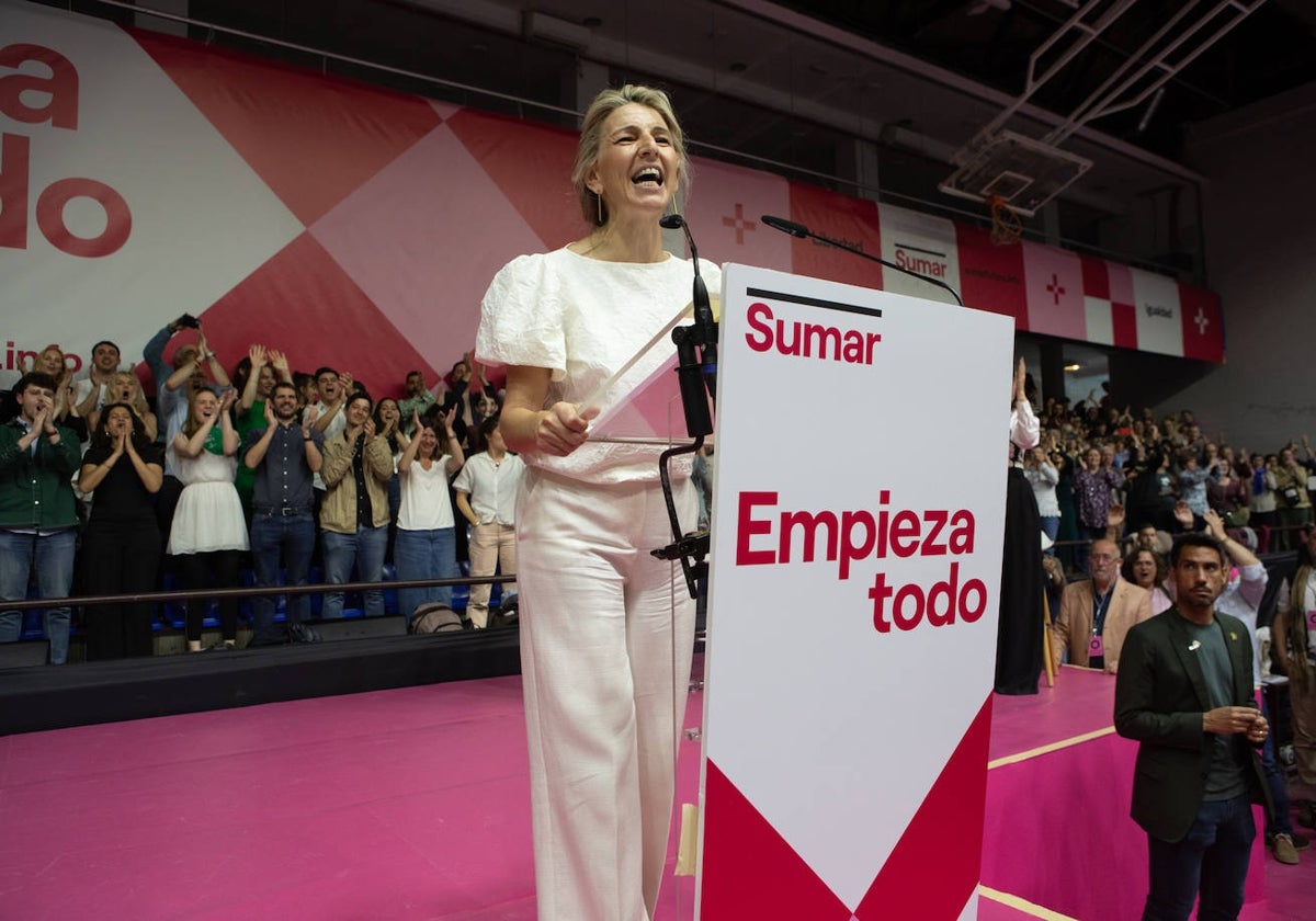 Yolanda Díaz durante un acto de Sumar en el polideportivo Magariños