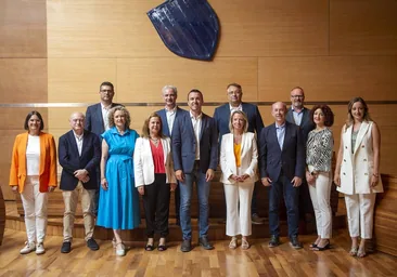 La nueva Diputación de Valencia presenta un equipo de gobierno paritario y sólo con diputados del PP