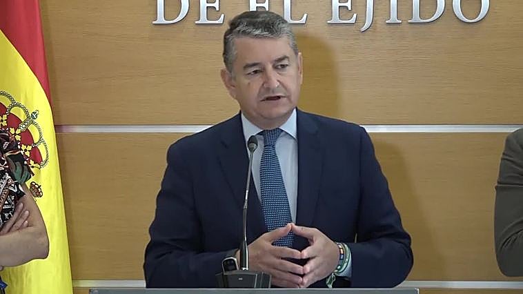 Un centro de acceso público a internet de El Ejido se transformará en un Punto Vuela