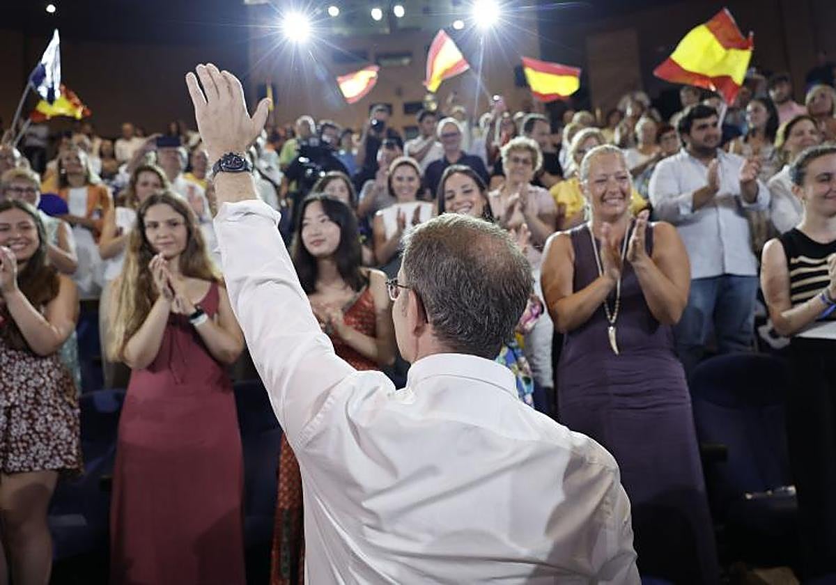 Feijóo en un acto en la capital del Turia este jueves