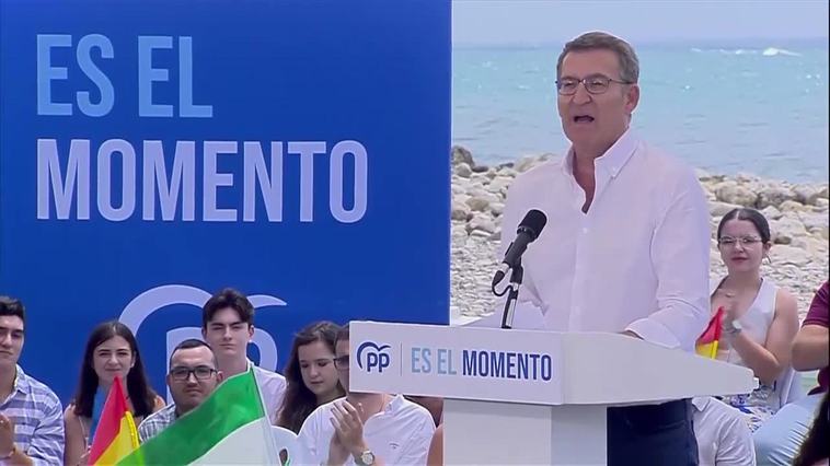 Feijóo pone como modelo la "mayoría de Andalucía"