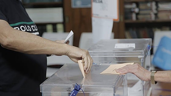Elecciones generales 23J Almería: la participación se estanca en un 52% a las 18:00 horas
