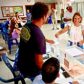 Alberto Rodríguez (Sumar) pide votar en unas elecciones «muy igualadas»