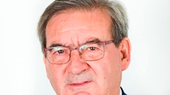 Sancionan al secretario de Estado de Memoria Democrática por pedir el voto para el PSOE y UP en Granada
