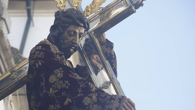 Una cofradía histórica en una tarde joven: cuando Jesús Nazareno renació el Martes Santo de Córdoba