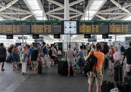 Indemnizaciones, comida y alojamiento: qué pueden reclamar los afectados por la avería en los trenes Madrid-Valencia