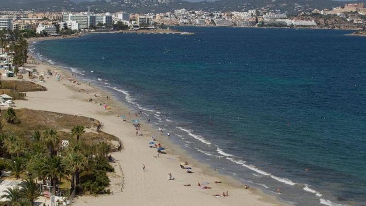 Detenido en Ibiza un hombre que intentó llevarse a la fuerza hasta en dos ocasiones a una niña de dos años