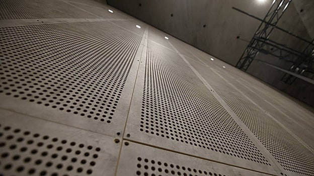 Paneles para eliminar la reverberación del sonido en la Caja Negra del C3A