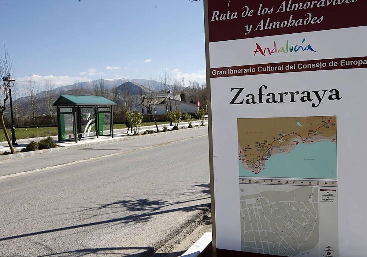 Entrada al municipio de Zafarraya, donde ocurrieron los hechos en 2018.