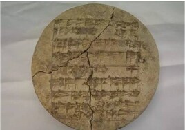 Descubren en el Museo Sefardí de Toledo una inscripción cuneiforme en lengua sumeria