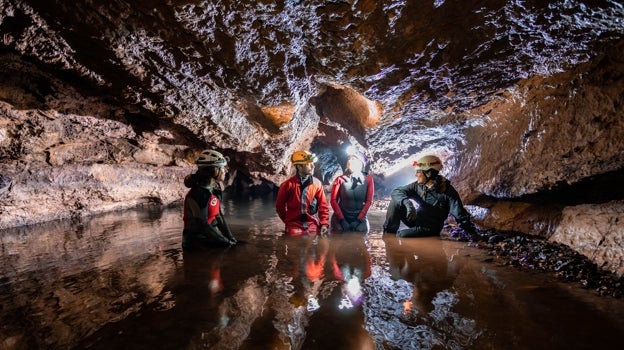 Imagen tomada en el interior de Les Coves de Sant Josep