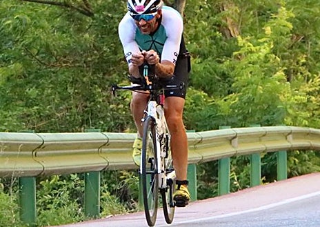 Imagen secundaria 1 - Tres momentos de la prueba en Cuenca