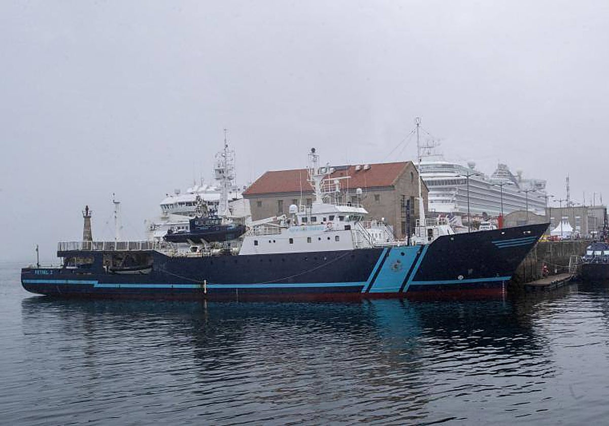 Un barco de la Agencia Tributaria atracado en el Puerto de Vigo, la semana pasada, tras una operación contra el narcotráfico
