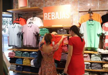 El calor golpea a las rebajas en Córdoba, en declive desde su liberalización