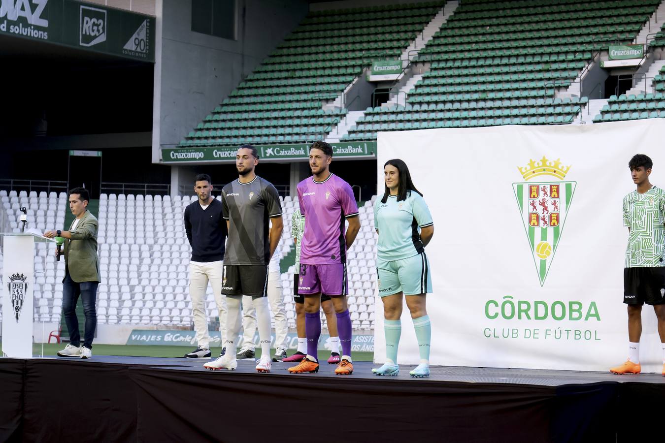 Así son las camisetas y equipaciones del Córdoba CF para la temporada 2023-2024: fotos, diseño y detalles