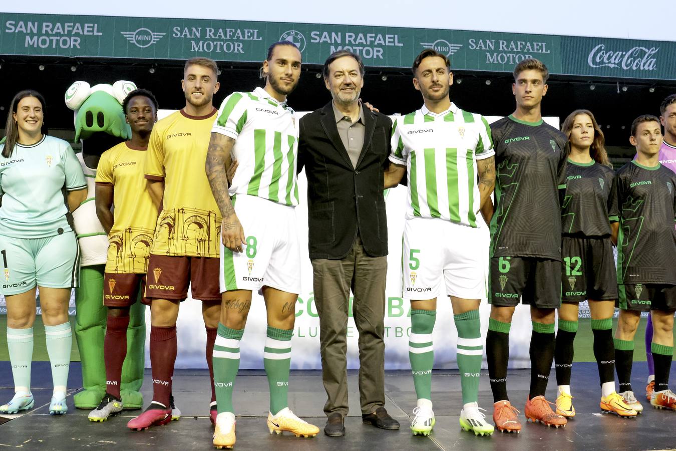 Así son las camisetas y equipaciones del Córdoba CF para la temporada 2023-2024: fotos, diseño y detalles