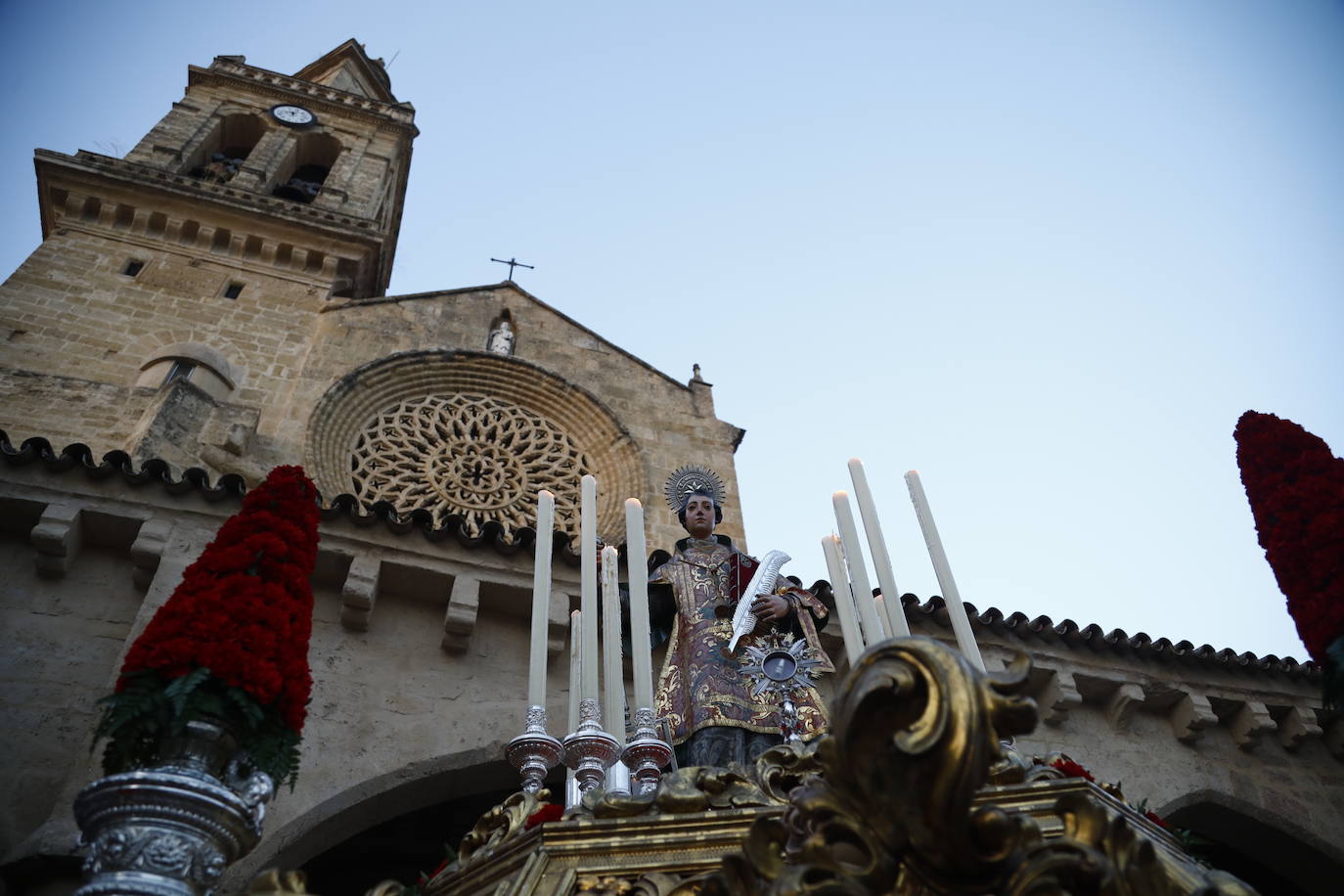 La procesión de San Lorenzo mártir en Córdoba, en imágenes