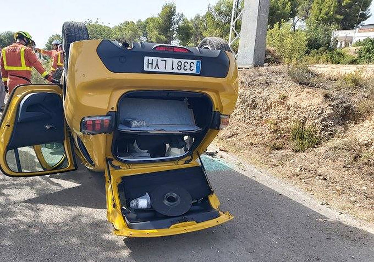 Roba un vehículo en un concesionario, se da a la fuga y provoca un ...