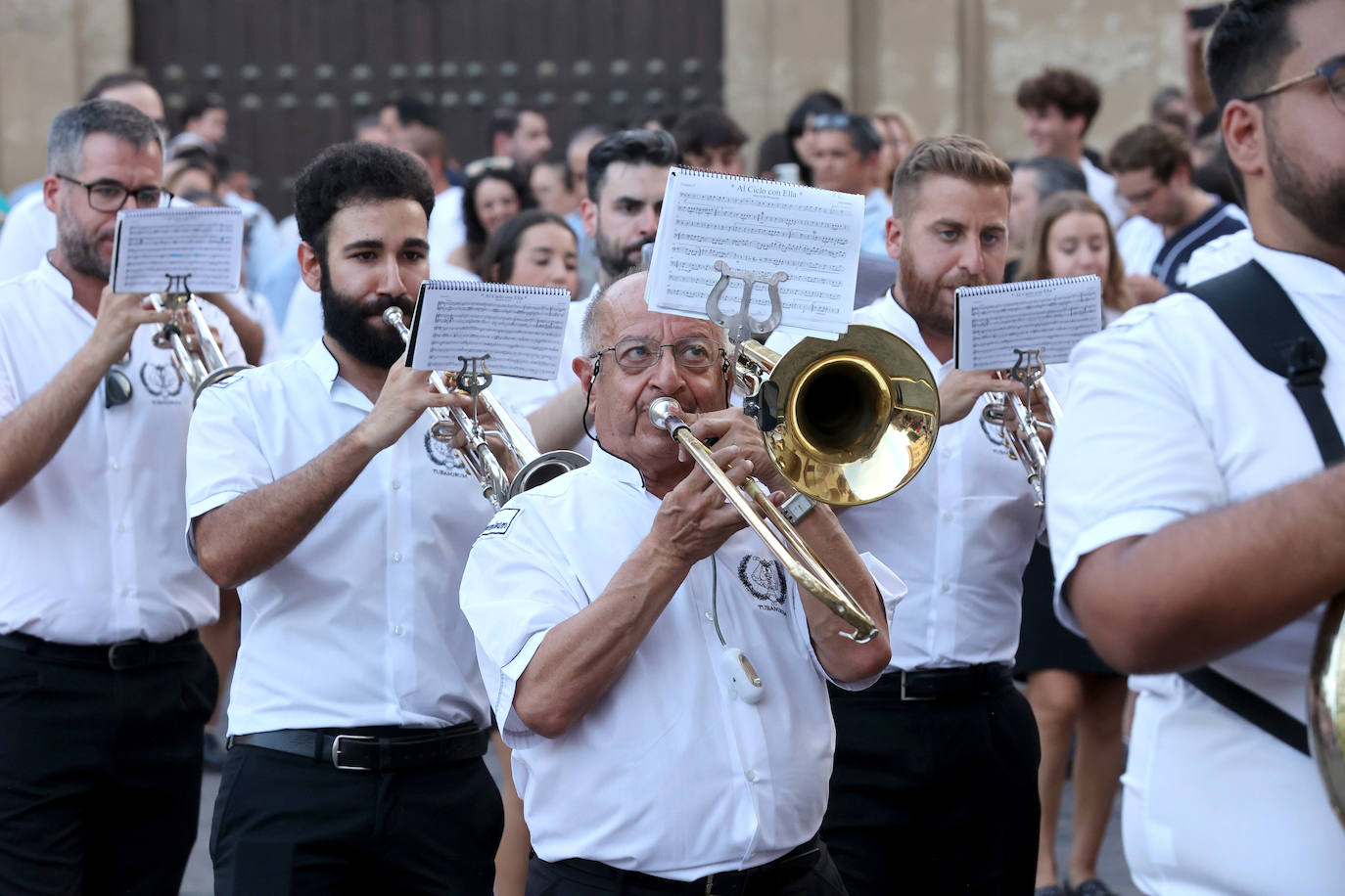 La procesión de la Virgen de Acá de Córdoba, en imágenes