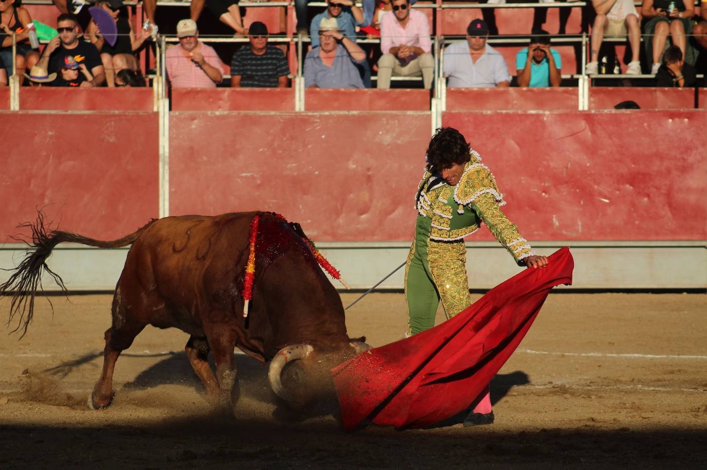 Doble puerta grande con una buena corrida de Buenavista en Almorox