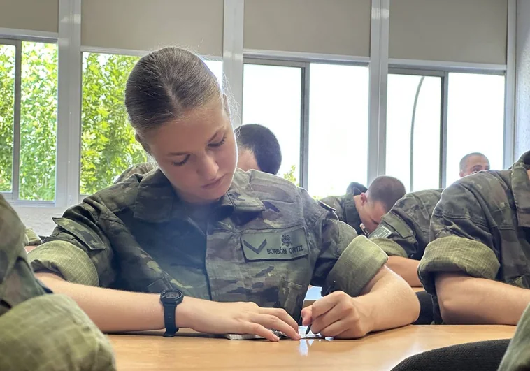 La Princesa Leonor inicia su carrera militar en la Academia General Militar de Zaragoza