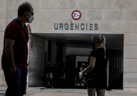 La mascarilla obligatoria regresa a varios hospitales en Valencia tras el repunte de coronavirus