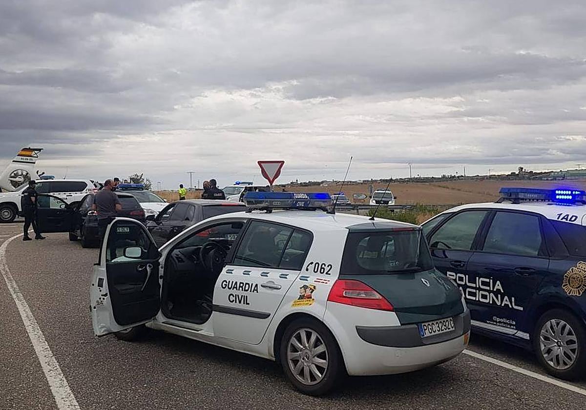 Imagen de recurso de varias unidades de la Policía y la Guardia Civil