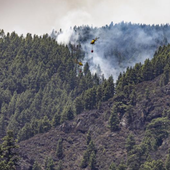 El perímetro del incendio en Tenerife, consolidado pero humeante y con puntos calientes