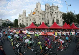 La Vuelta a España acerca al pelotón a los barrios populares de Madrid por primera vez en su historia